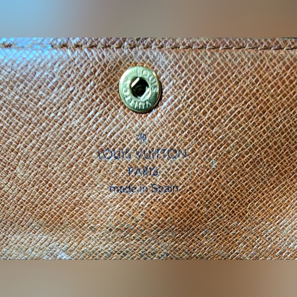 Louis Vuitton Monogram Porte Billet Wallet - Picture 10 of 13